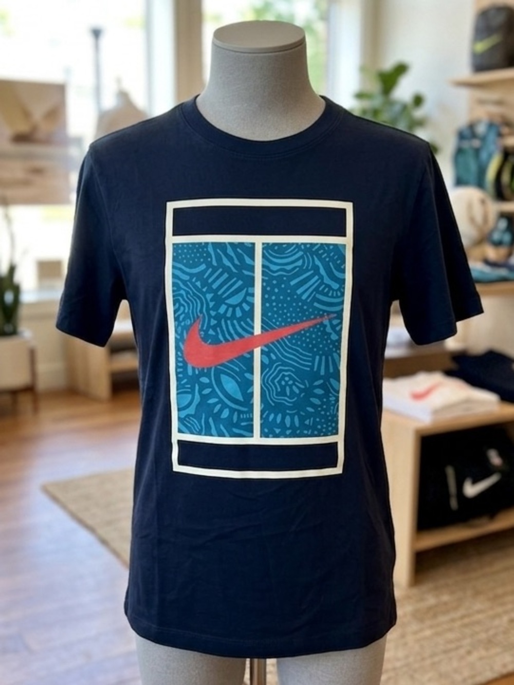 Nike Court Dri-Fit Graphic Tennis T-Shirt Navy Blue Men’s Size M
